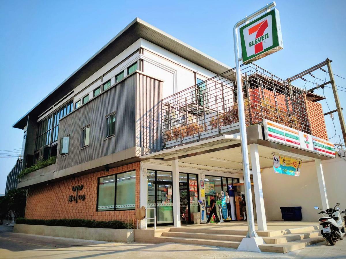 Hostel Asleep By Lantana Pattaya Exterior foto